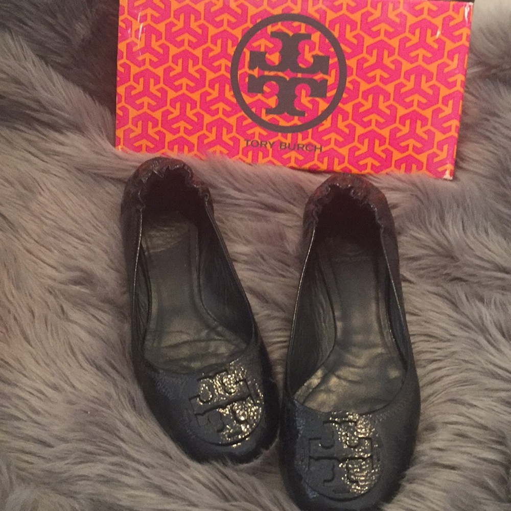 TORY BURCH - Reva Tumbled Patent Navy, Size 11 (no box)